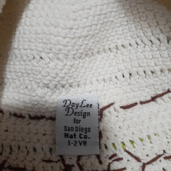 Day Lee Crochet Train Hat 1-2 Years - Picture 4 of 4